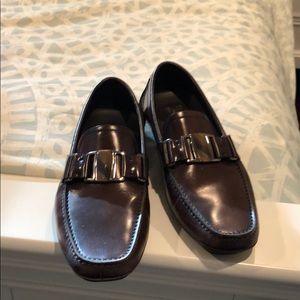 Men’s Ferragamo drivers / slip on